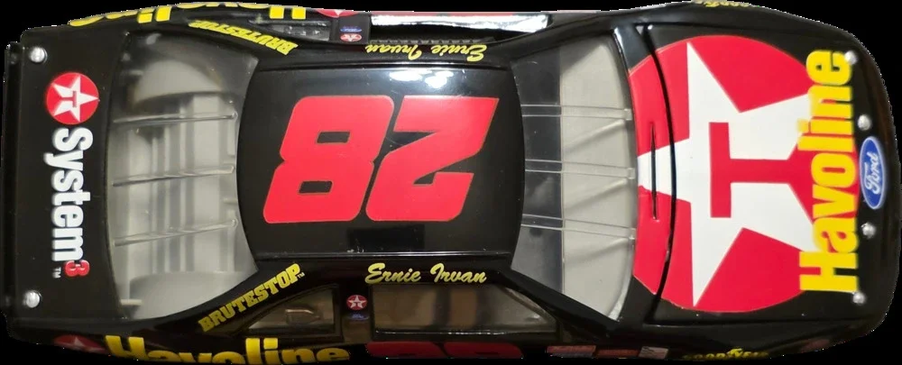 Revell #28 Ernie Irvan Havoline Ford Thunderbird 1:24 Diecast Nascar